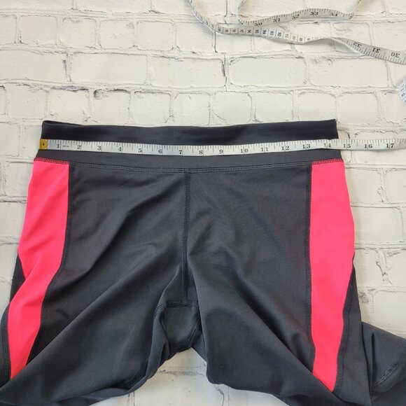 Under Armour Woman’s Black With Pink 20” leggings workout yoga running size S - Picture 3 of 11